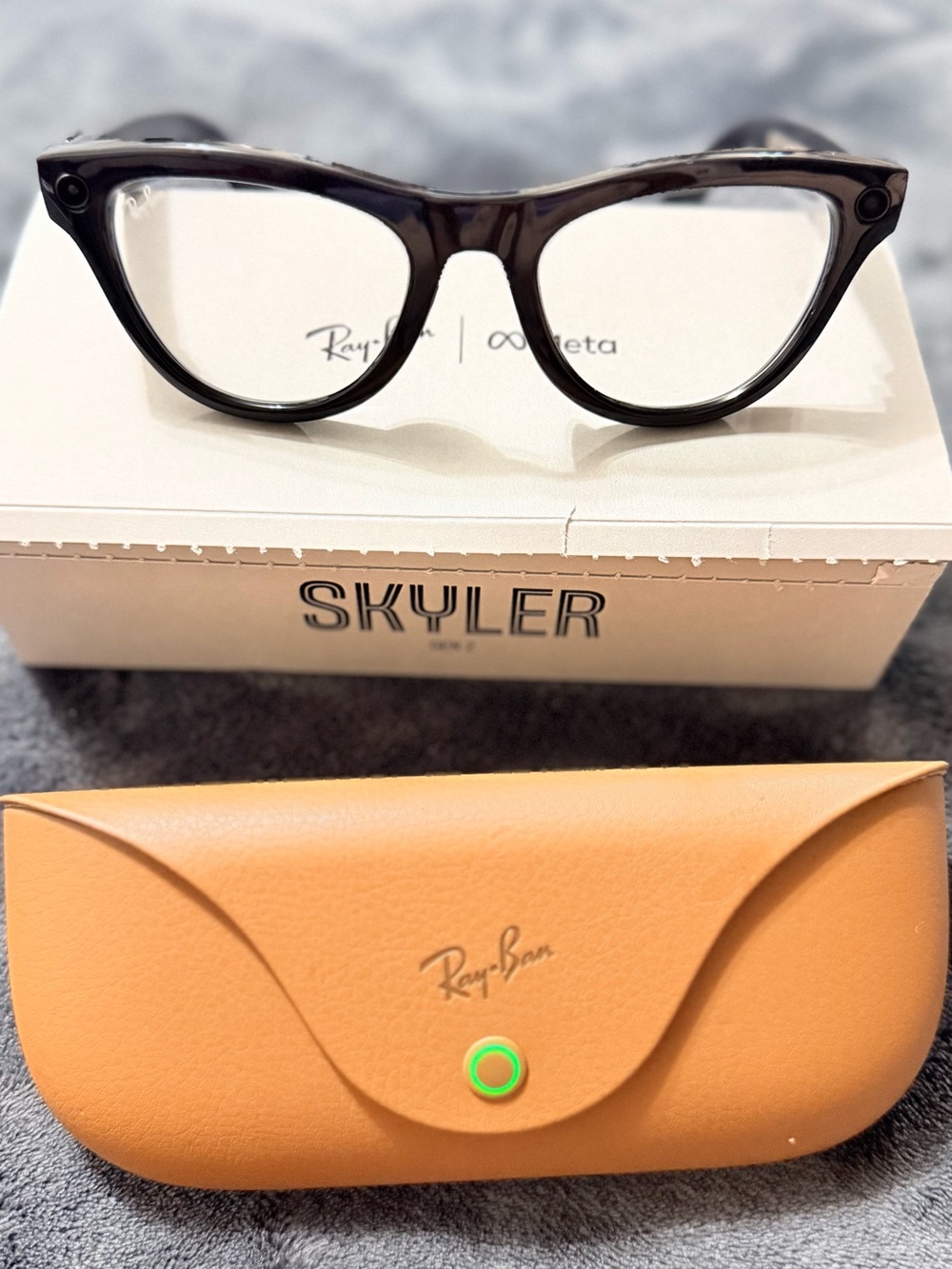 Ray-Ban Skyler Women's Black Cat-Eye Glasses with Tan Case
